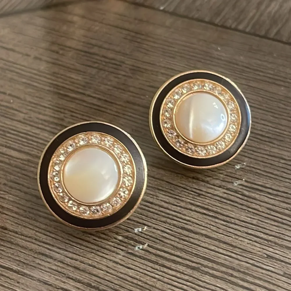 Vintage Button Clip Earrings, Black Enamel and Mother of Pearl Center